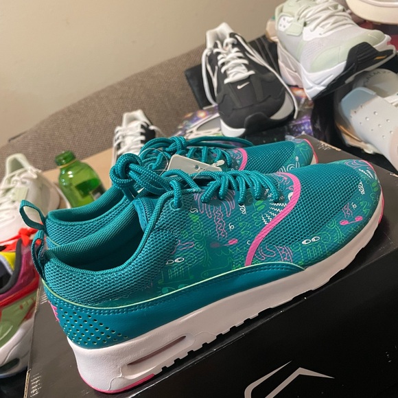 Nike Air Max Thea Print /Rio Teal-Pink Blast Women Shoe size 7 brand New No Box - Picture 5 of 8